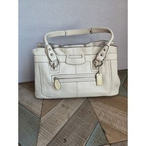 COACH White Creme Leather Penelope Pebbled Ruffled Top DBL Handle‎ Shopper